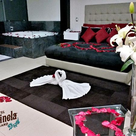 Arandas Hotel Centinela Grand מראה חיצוני תמונה