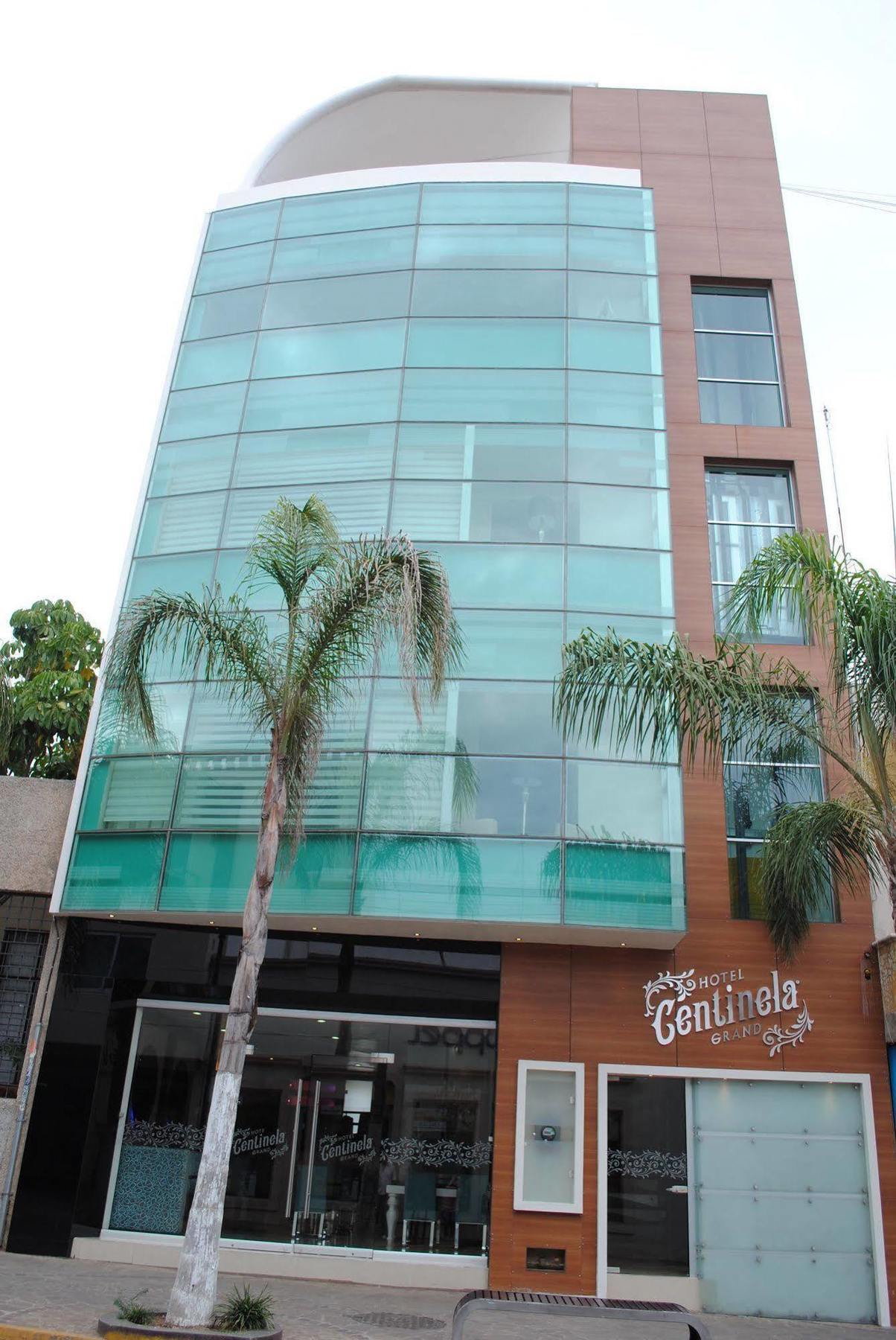 Arandas Hotel Centinela Grand מראה חיצוני תמונה